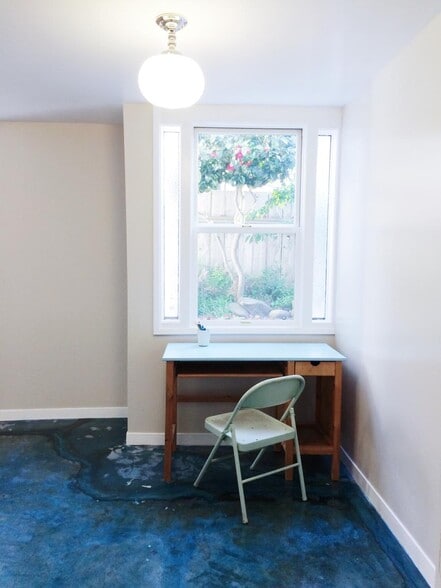 Office nook in bedroom - 1522 Willow Street Apt B