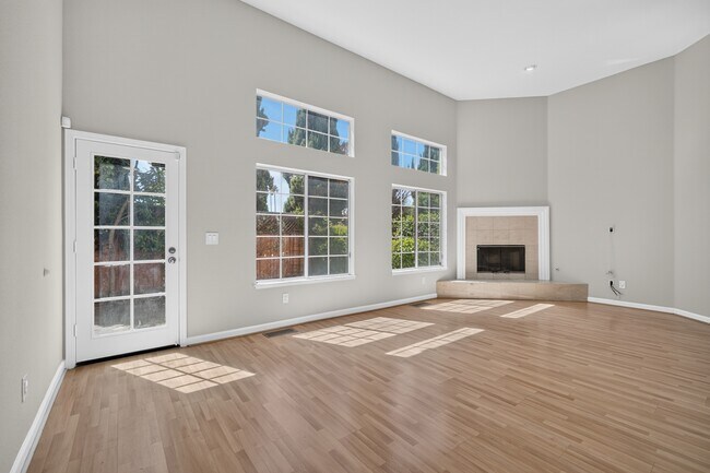 Building Photo - 2802 Cozumel Cir