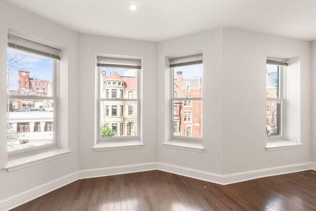 Building Photo - 1733 20th St NW