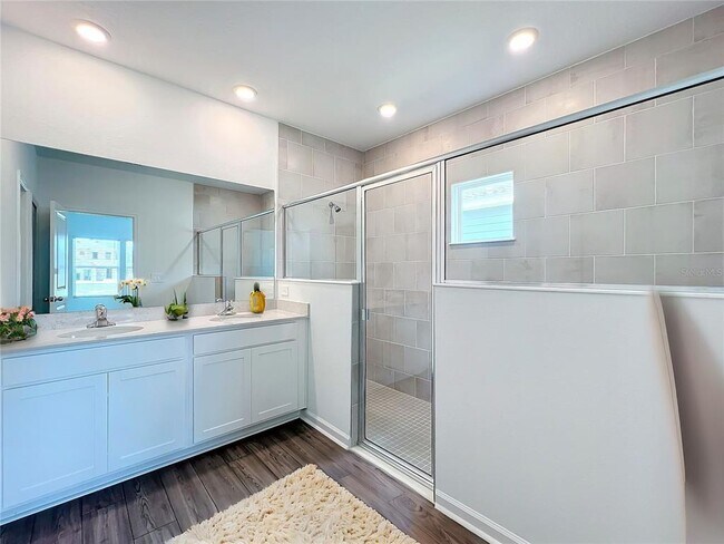 Building Photo - 4726 SW 83rd Lp