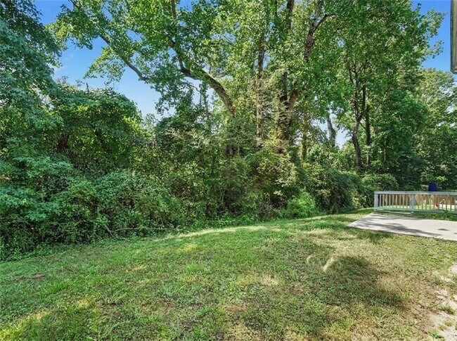 Building Photo - 477 Starbuck Parkway