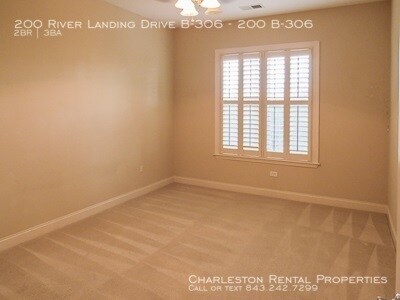 Building Photo - 200 River Landing Dr