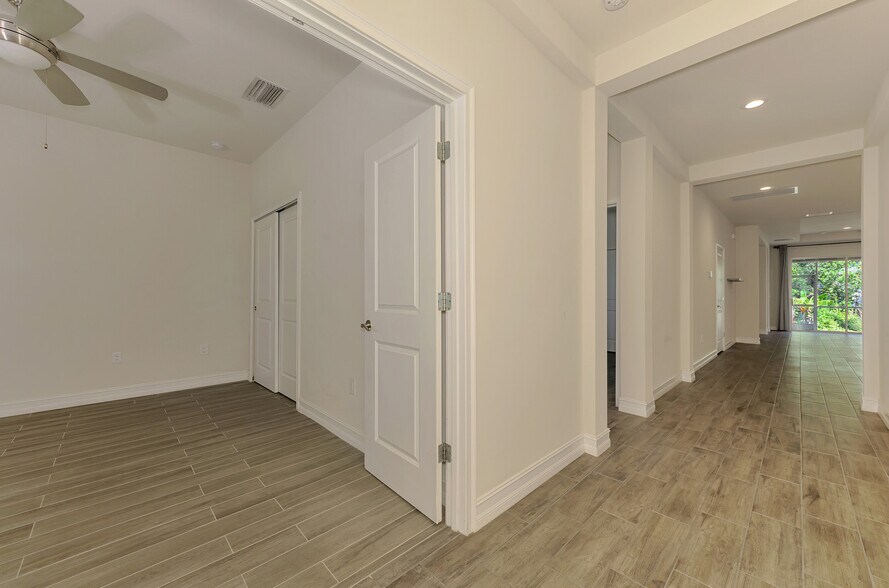 Building Photo - 4400 Conchfish Ln