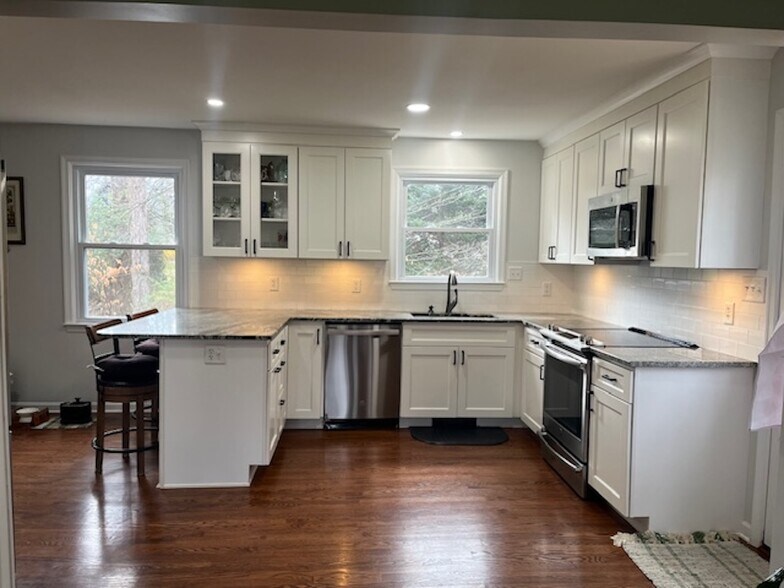 Building Photo - 603 Stagecoach Rd