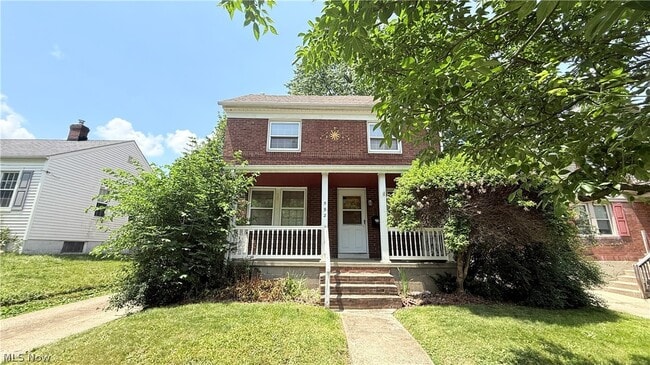 Building Photo - 592 Lindell St