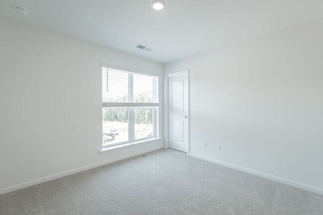 Building Photo - 4186 Tillie Cir