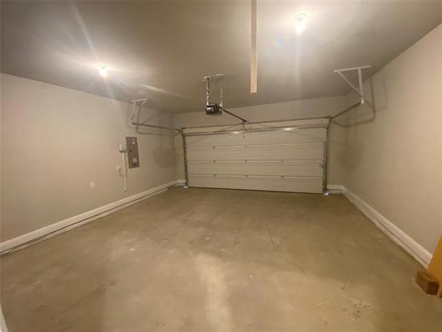 Building Photo - 717 Rain Barrel Pl