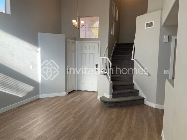 Building Photo - 4527 Monitor Way