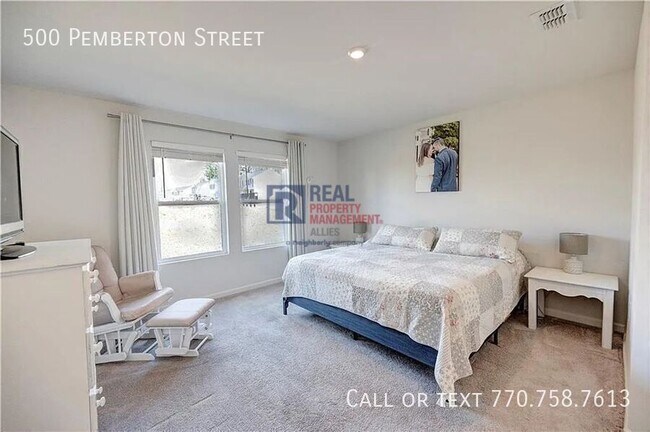 Building Photo - 500 Pemberton St