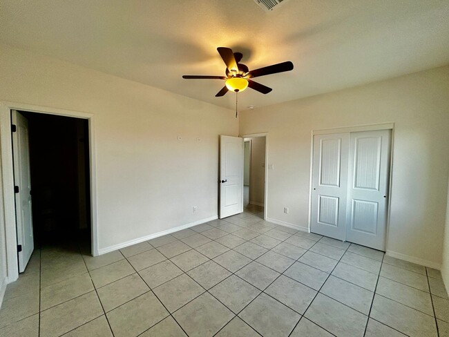 Building Photo - Contemporary La Vida Home, 2024 Build