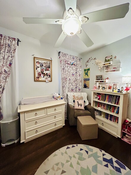 1st floor Bedroom - 5855 N Austin Ave