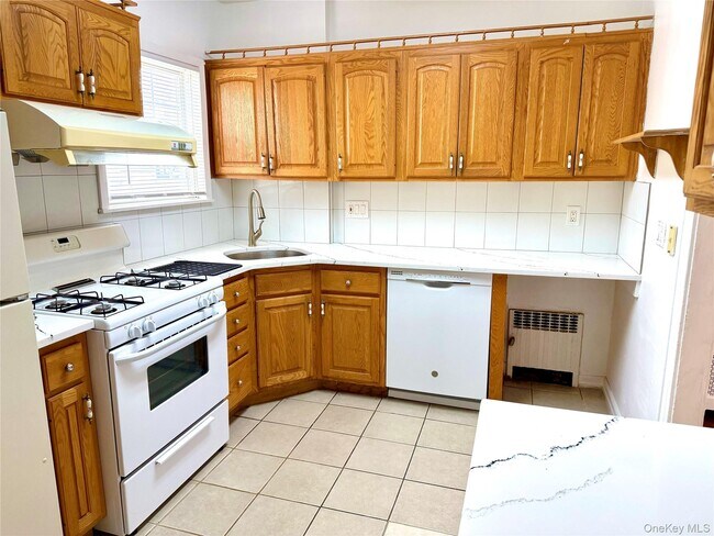 Building Photo - 4623 Arcadia Ln