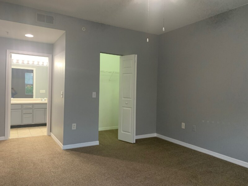 Building Photo - 7915 Preserve Cir