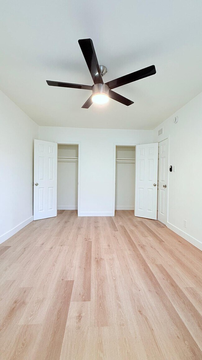 Building Photo - Bedford Street Apartments