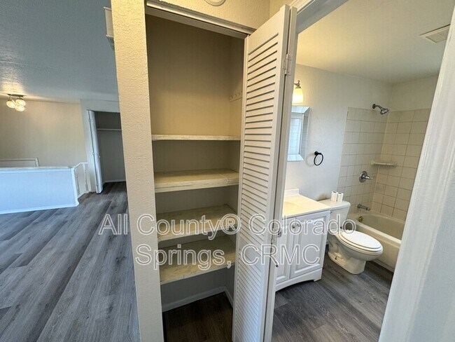 Building Photo - 1237 Chiricahua Dr
