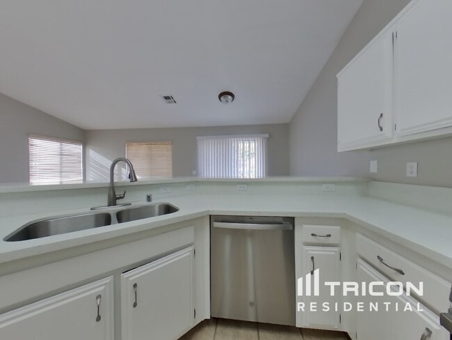 Building Photo - 3820 Cobble Ct