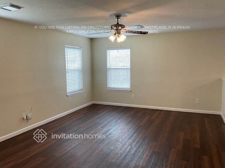 Building Photo - 13206 Ambrosa Dr