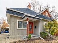 Building Photo - Emerson Home