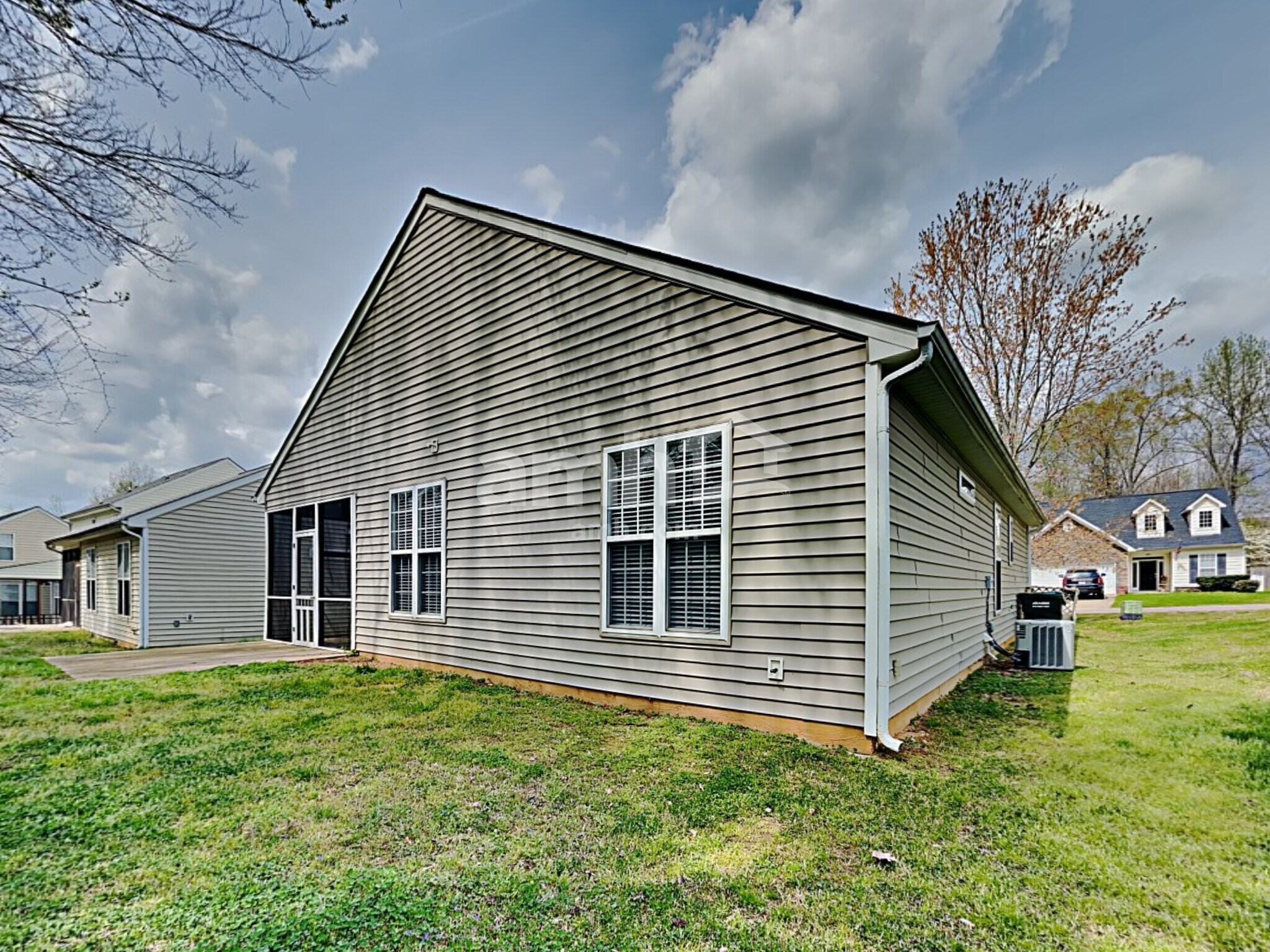 Building Photo - 204 Marino Pl