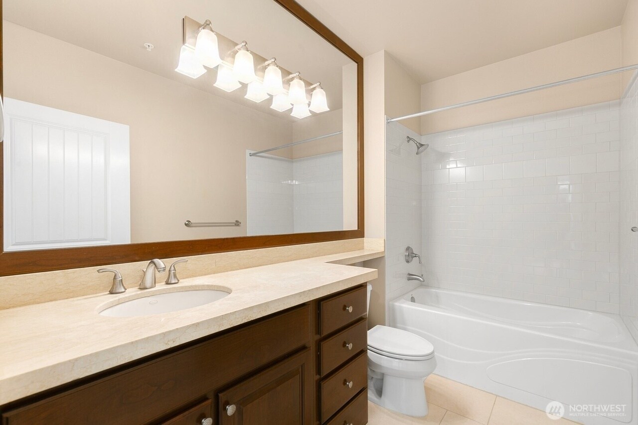 Building Photo - 8850 Redmond Woodinville Rd NE
