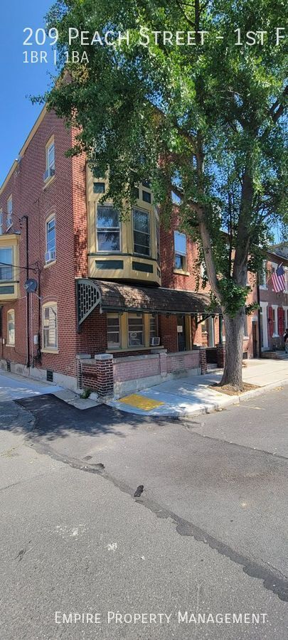 Primary Photo - 209 N Peach St