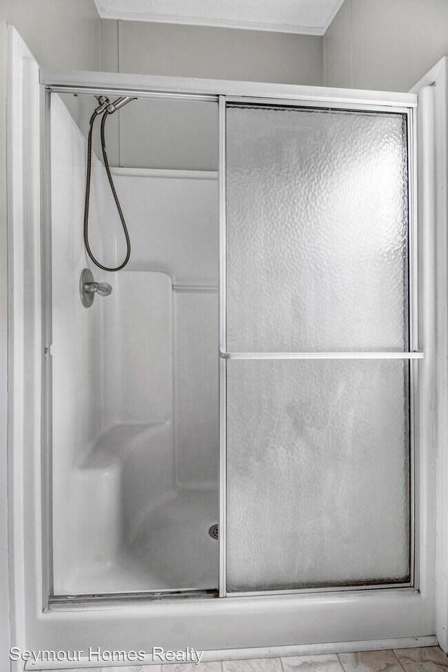 Building Photo - 4 br, 3 bath House - 3362 Hwy 13 North