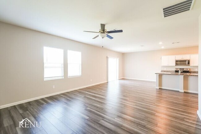 Building Photo - 13309 Wysong Dr