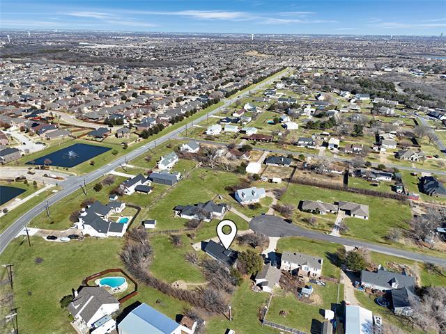 Building Photo - 20074 Saratoga Trail