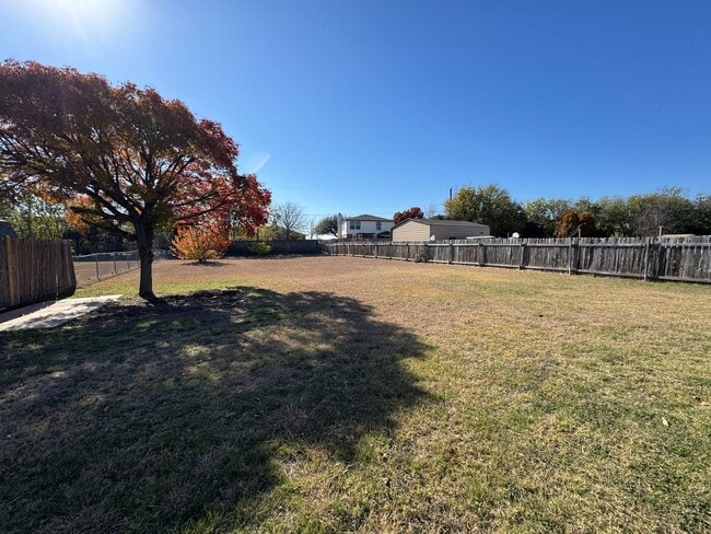 Building Photo - 3606 Rainforest Ln