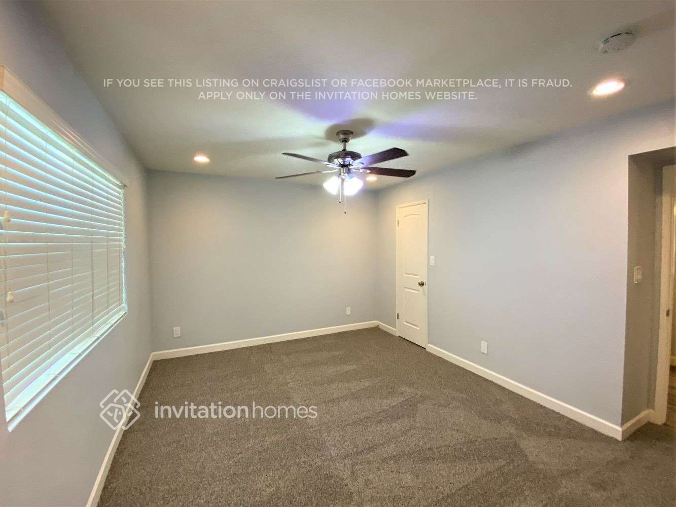 Building Photo - 6102 S Parkside Dr