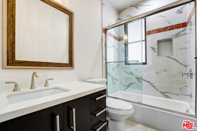 Building Photo - 1621 Franklin St