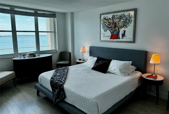 Building Photo - 800 Claughton Island Dr