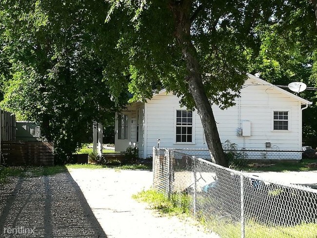 Building Photo - 5412 Meandering Rd