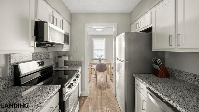Building Photo - 231 New Shackle Island Rd