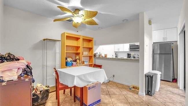 Building Photo - 3655 Cocoplum Cir