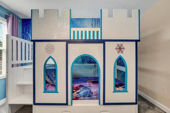 Building Photo - 9016 Sommerset Hills Dr