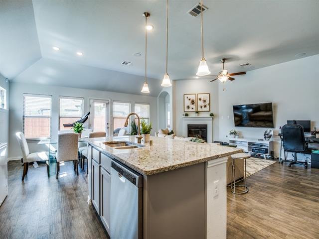 Building Photo - 1112 Quail Dove Dr