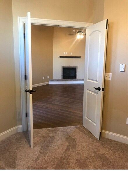 Building Photo - 4100 Mullan Rd