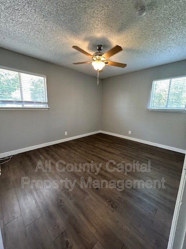 Building Photo - 3436 Willowrun Dr