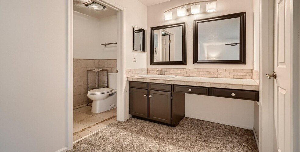 Building Photo - 6424 Rifle Cir