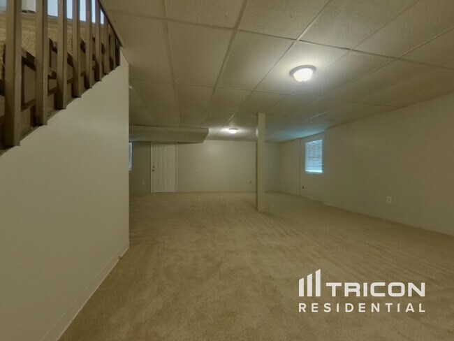 Building Photo - 3195 Warrenton Ct