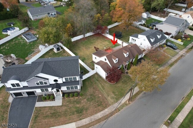 Building Photo - 29 Winifred Dr