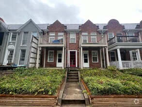 Building Photo - 3118 Hanover Ave