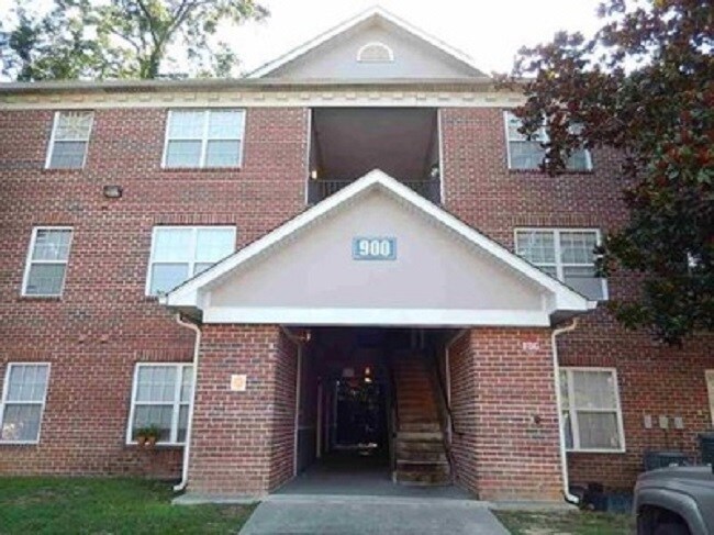 Primary Photo - 3000 S Adams St