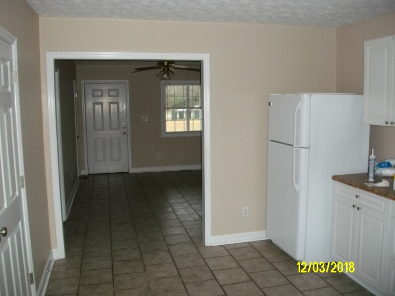 Building Photo - 1606 Denim Dr