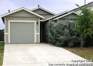 Primary Photo - 9838 Spotted Rose