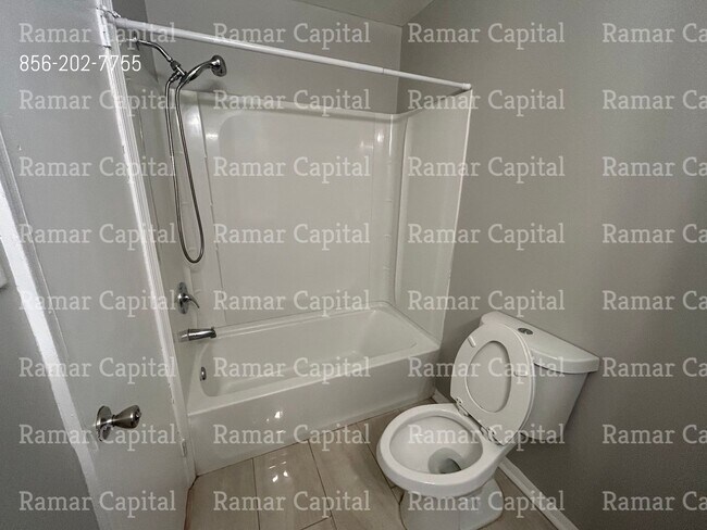 Building Photo - Modern & Fresh 3 Bedroom Home for Rent in Sicklerville