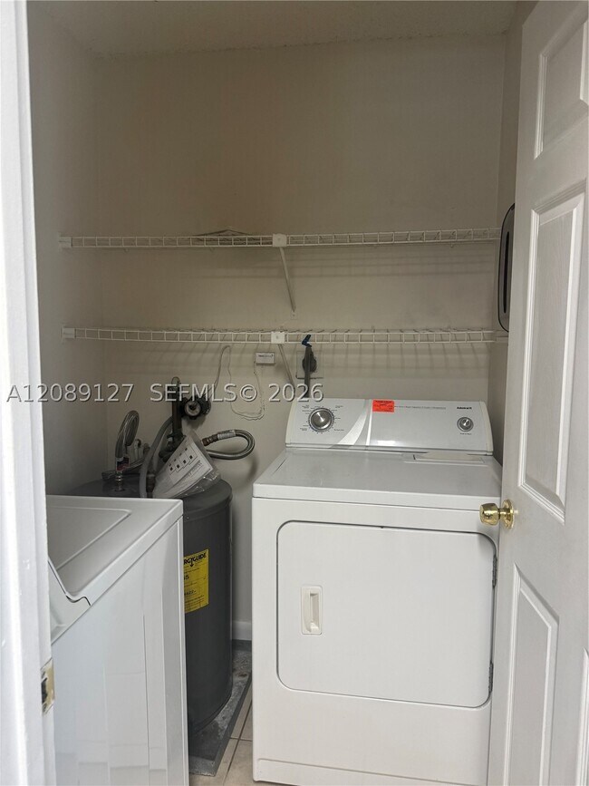 Building Photo - 17440 NW 67th Ct