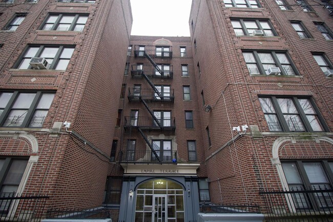 740 Empire Blvd - 740 Empire Blvd Brooklyn NY 11213 | Apartment Finder