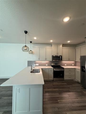 Building Photo - 2625 Dodson St